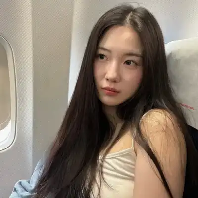 余鑫语